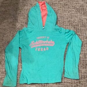 Long sleeve kid t-shirt with hood